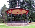Crieff  Macrosty Park bandstand