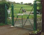 Mull  Torosay Castle gates