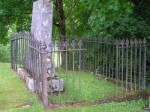 Dalmally  grave railing 2