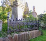 Campbeltown  grave railings 06
