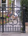 Kirkcudbright  St Mary Street gates 09